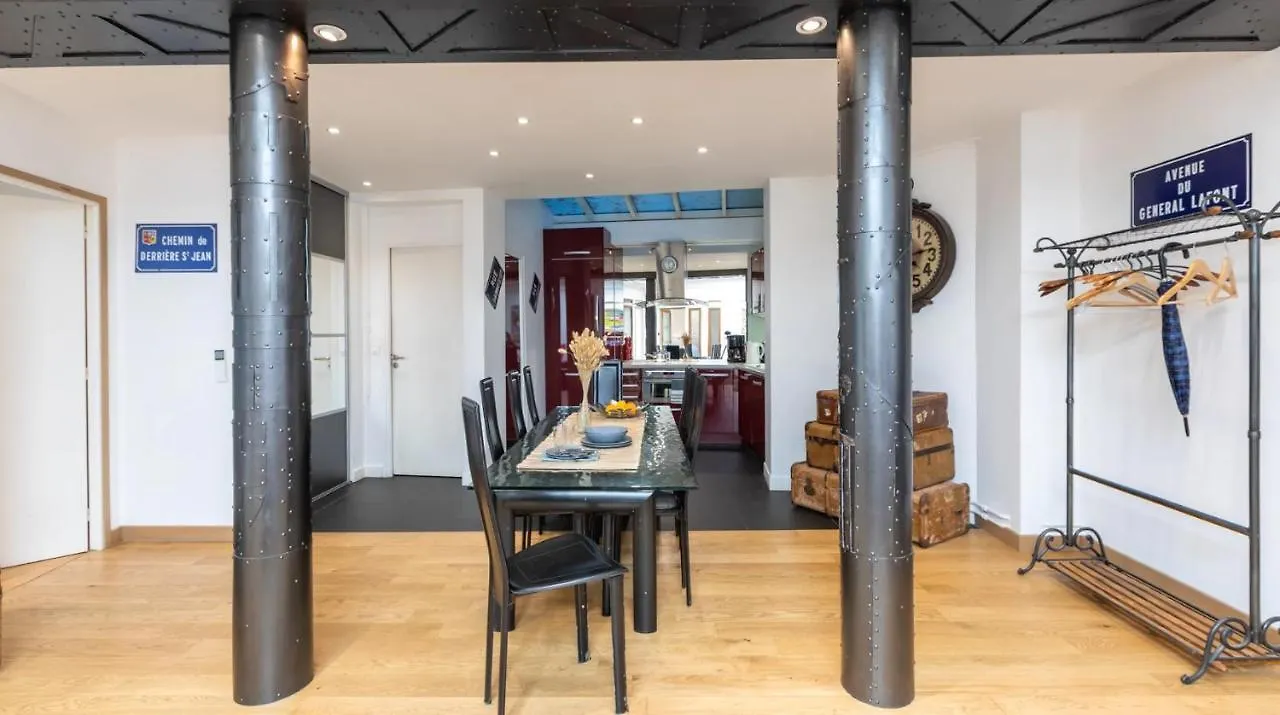 3-bedroom Quai Des Grands Augustins Paris