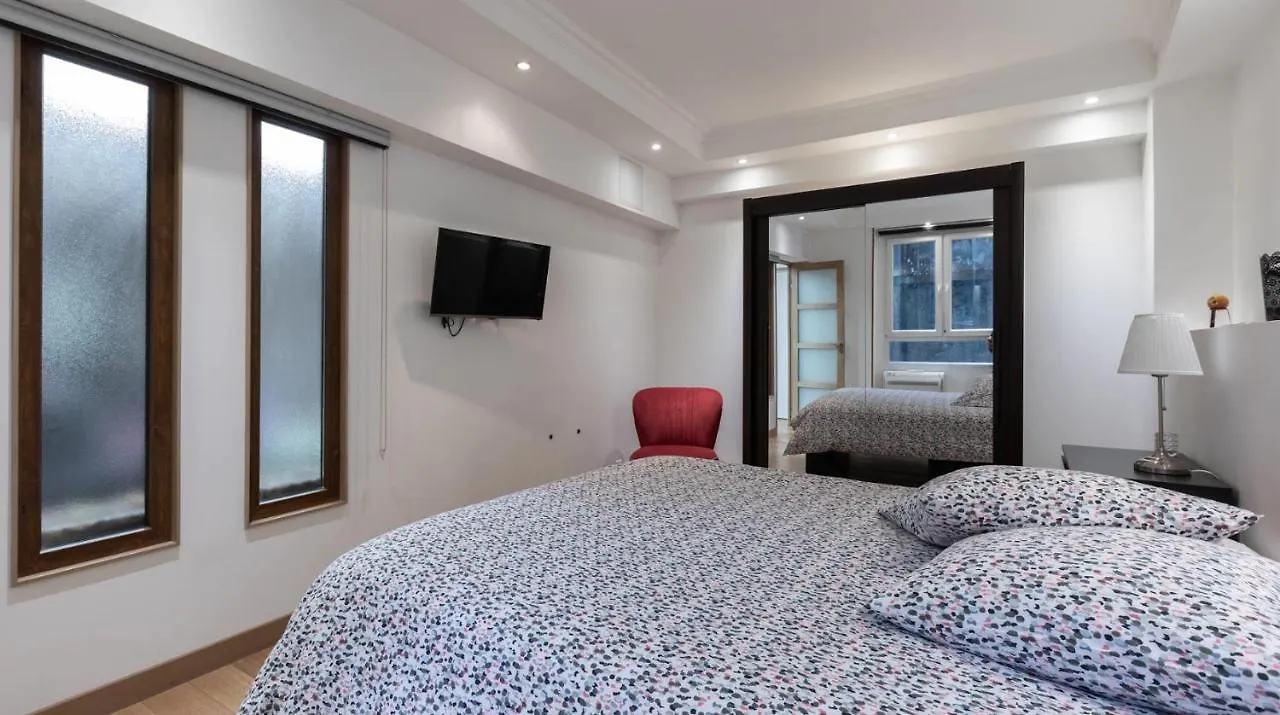Apartment 3-bedroom Quai Des Grands Augustins
